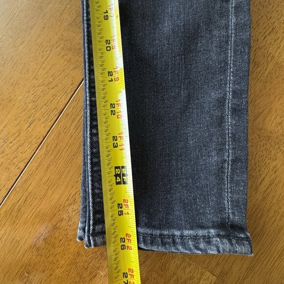 Levi’s Premium Bib Overalls Washed Black Denim Skinny Jean Women’s Size 25 - Picture 16 of 16